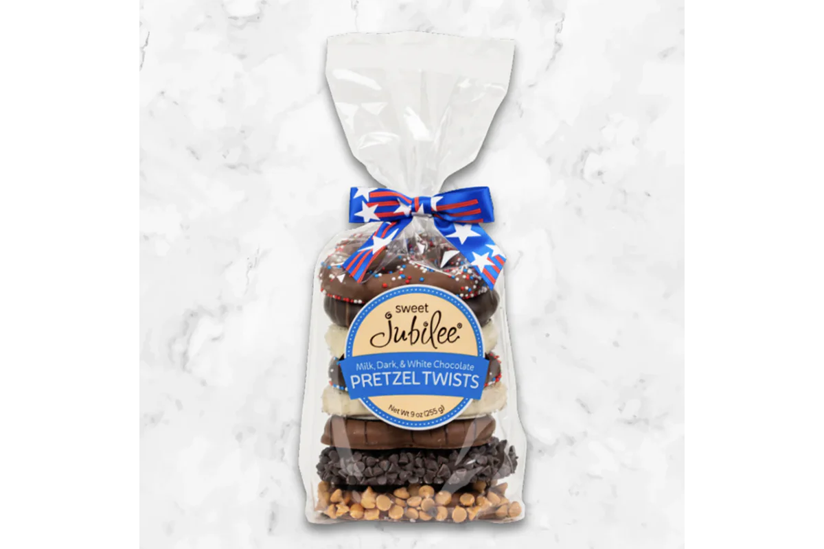 Patriotic Chocolate Covered Pretzels - Sweet Jubilee