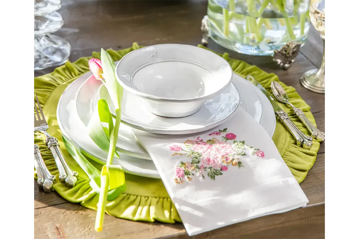 Velvet Ruffled Placemat - Image 9